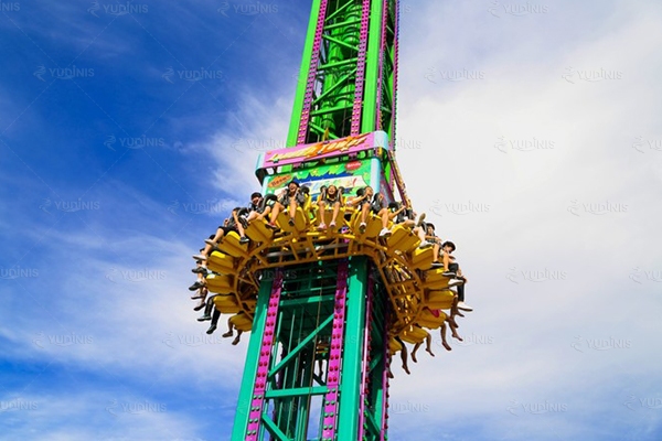 Drop Zone Thrill Ride at Amusement Park